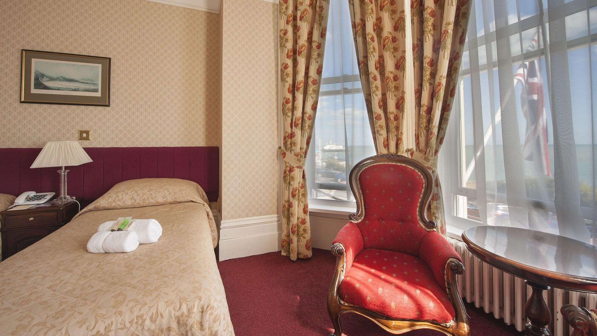 Albany Lions Hotel Истбурн Экстерьер фото