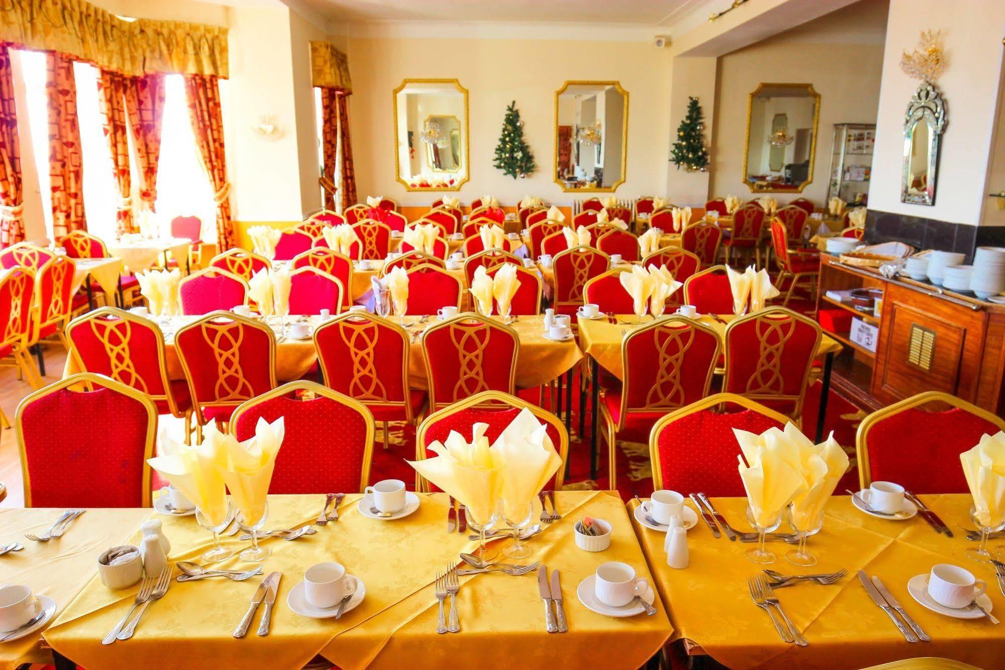 Albany Lions Hotel Истбурн Экстерьер фото