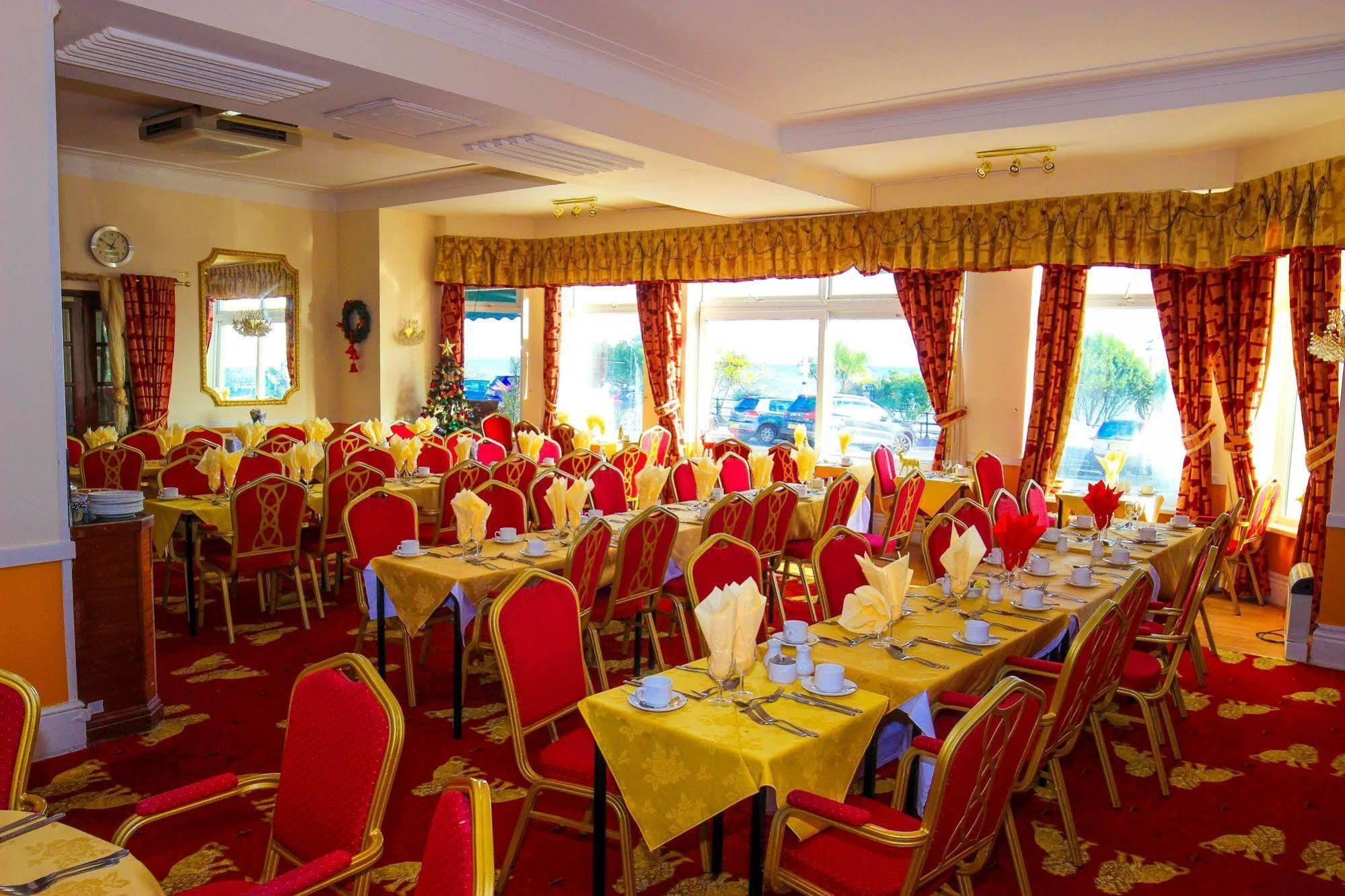 Albany Lions Hotel Истбурн Экстерьер фото